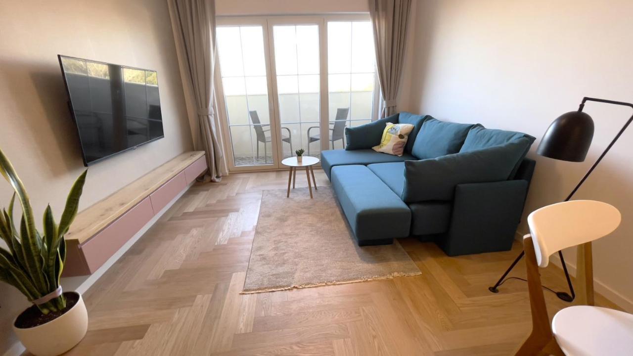 Floral Inn Pristina Kültér fotó