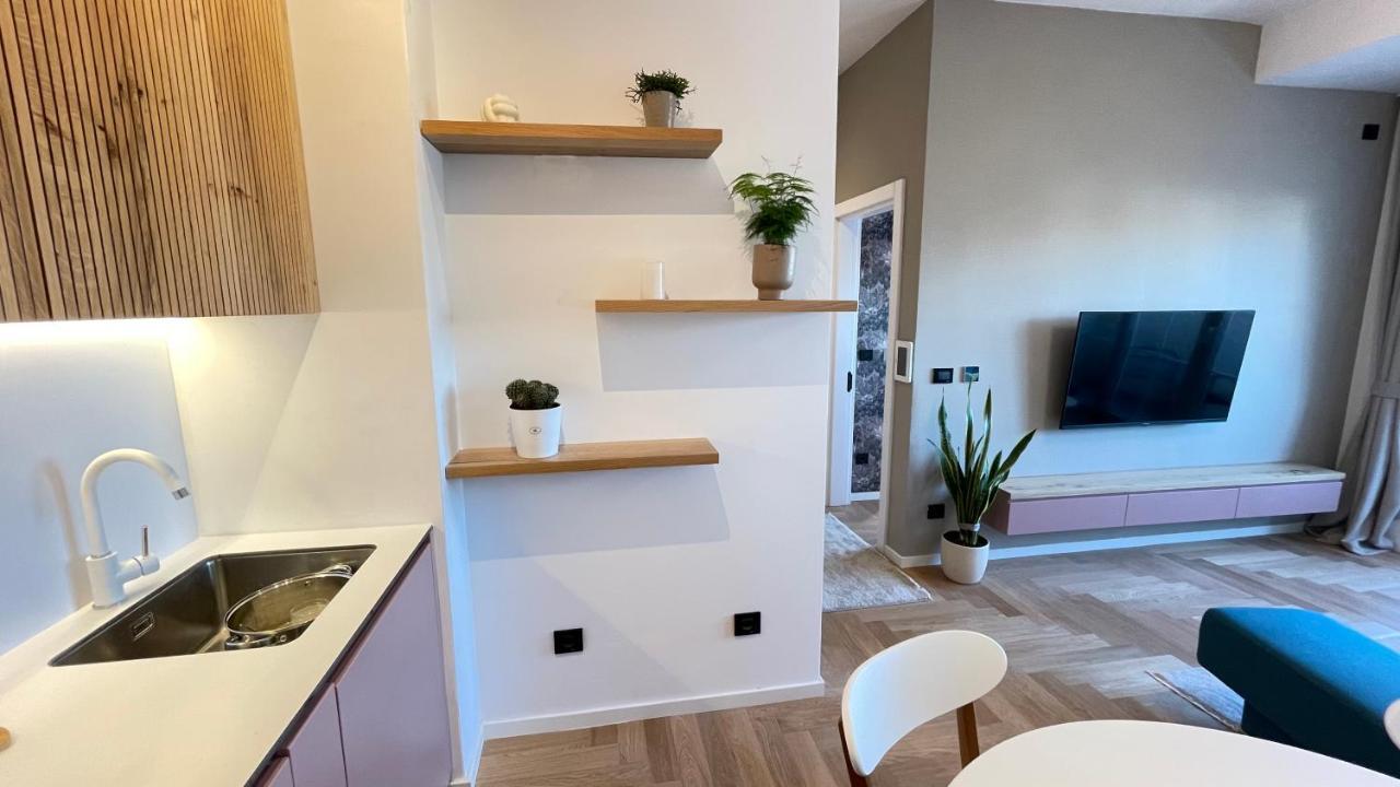 Floral Inn Pristina Kültér fotó