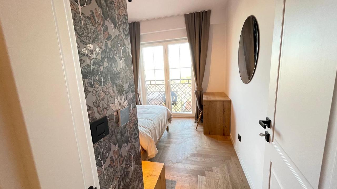 Floral Inn Pristina Kültér fotó
