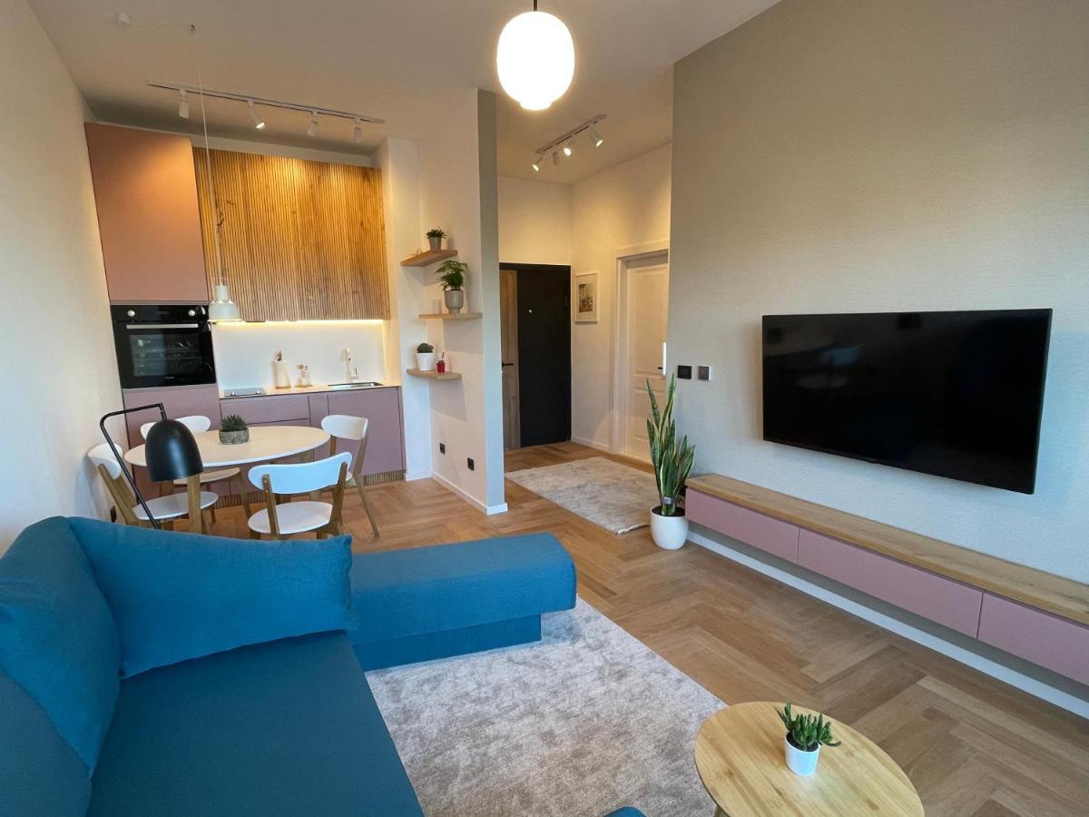 Floral Inn Pristina Kültér fotó